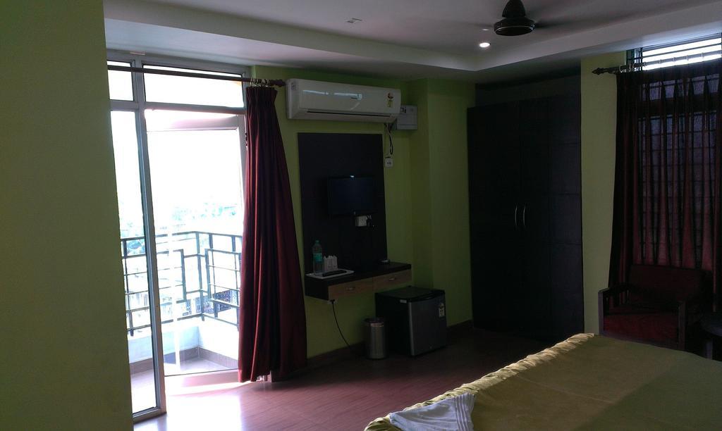 Hotel Sun View Dispur Quarto foto